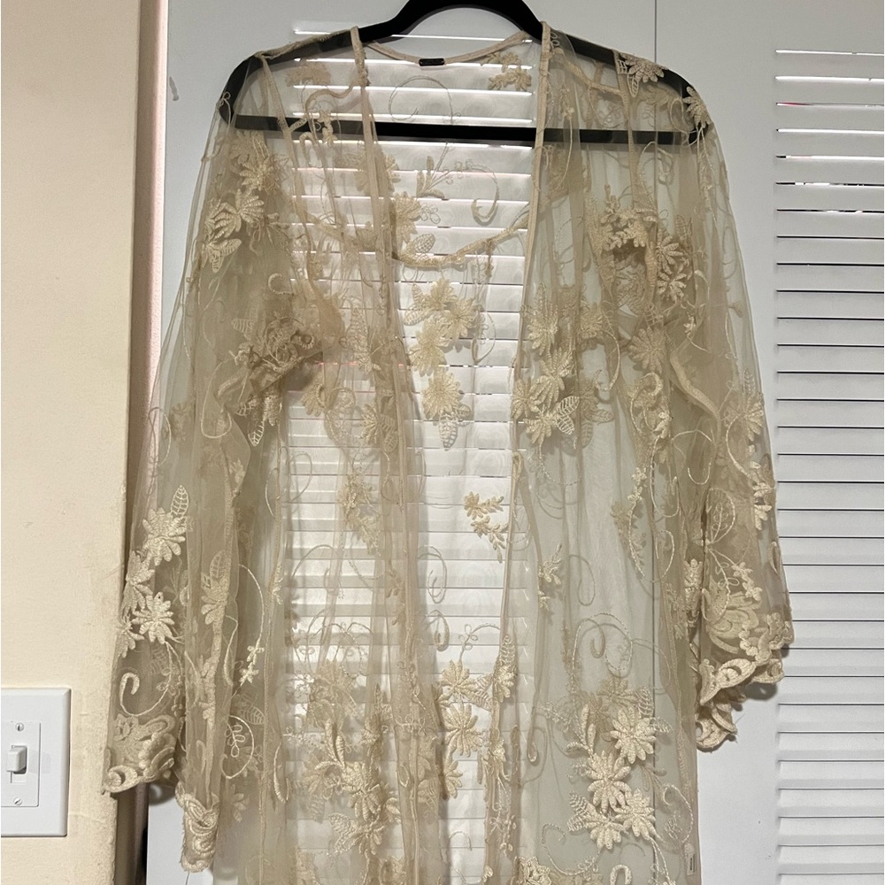 Mesh Flower Cover Tunic Bohemian Crème Color Women
